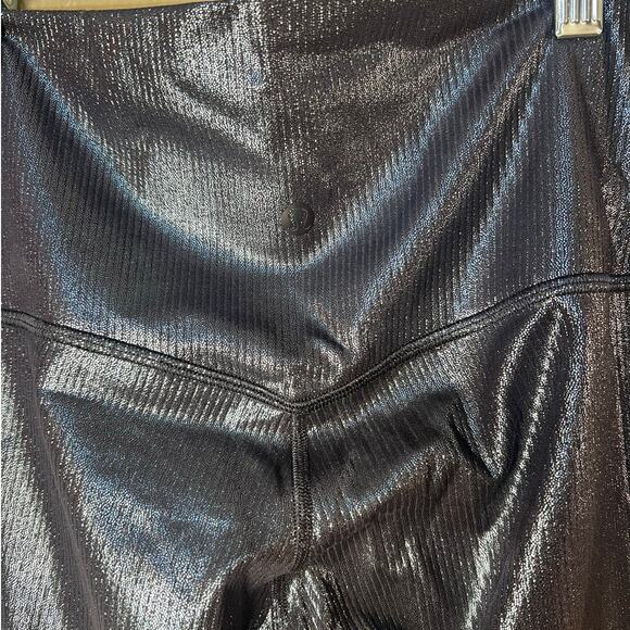 LULULEMON Align Navy Shine RIbbed Cropped High Rise Leggings US 6 - Picture 4 of 6